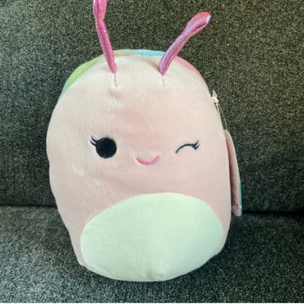 NWT Silvina The Rainbow Snail Squishmallow 8"